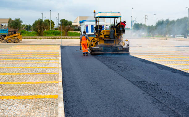 Best Driveway Paving Contractor  in Vandenberg Af, CA